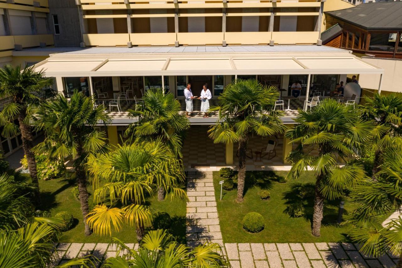 Hotel Savoia Thermae & Spa (Adults Only) Абано Терме Екстериор снимка