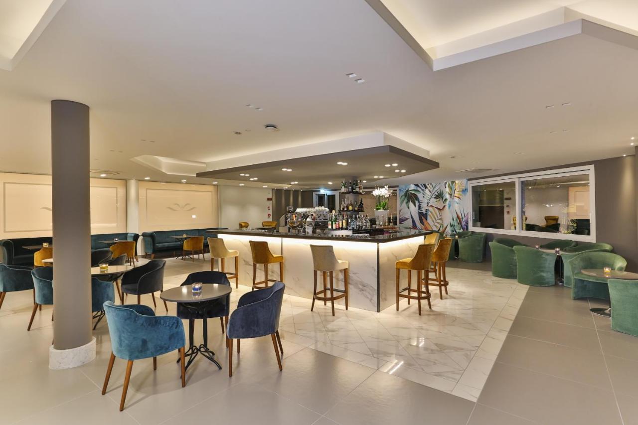 Hotel Savoia Thermae & Spa (Adults Only) Абано Терме Екстериор снимка